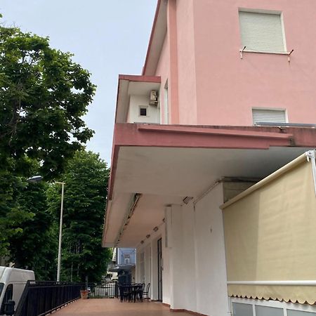 Hotel Piccari Nuova Gestione ริมินี ภายนอก รูปภาพ