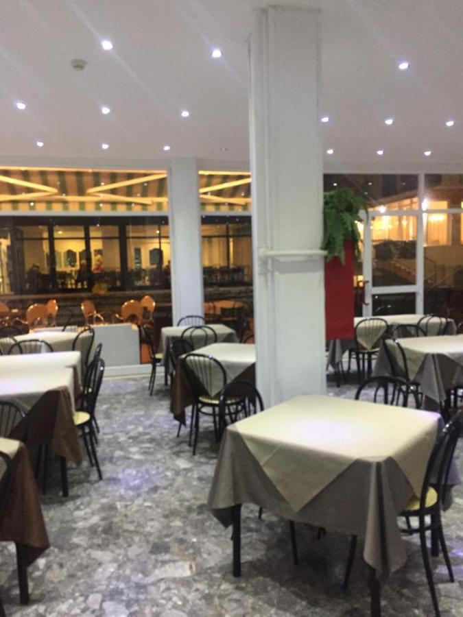 Hotel Piccari Nuova Gestione ริมินี ภายนอก รูปภาพ