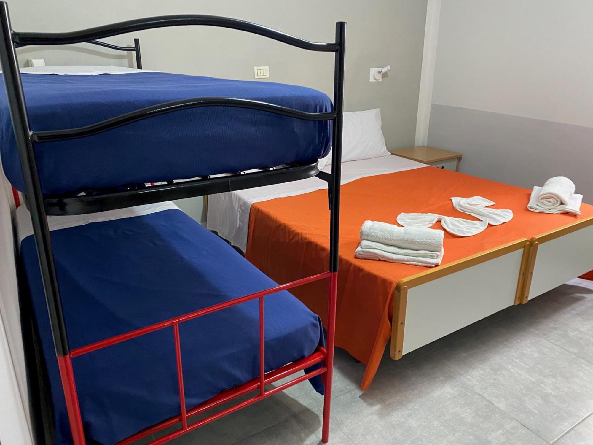 Hotel Piccari Nuova Gestione ริมินี ภายนอก รูปภาพ