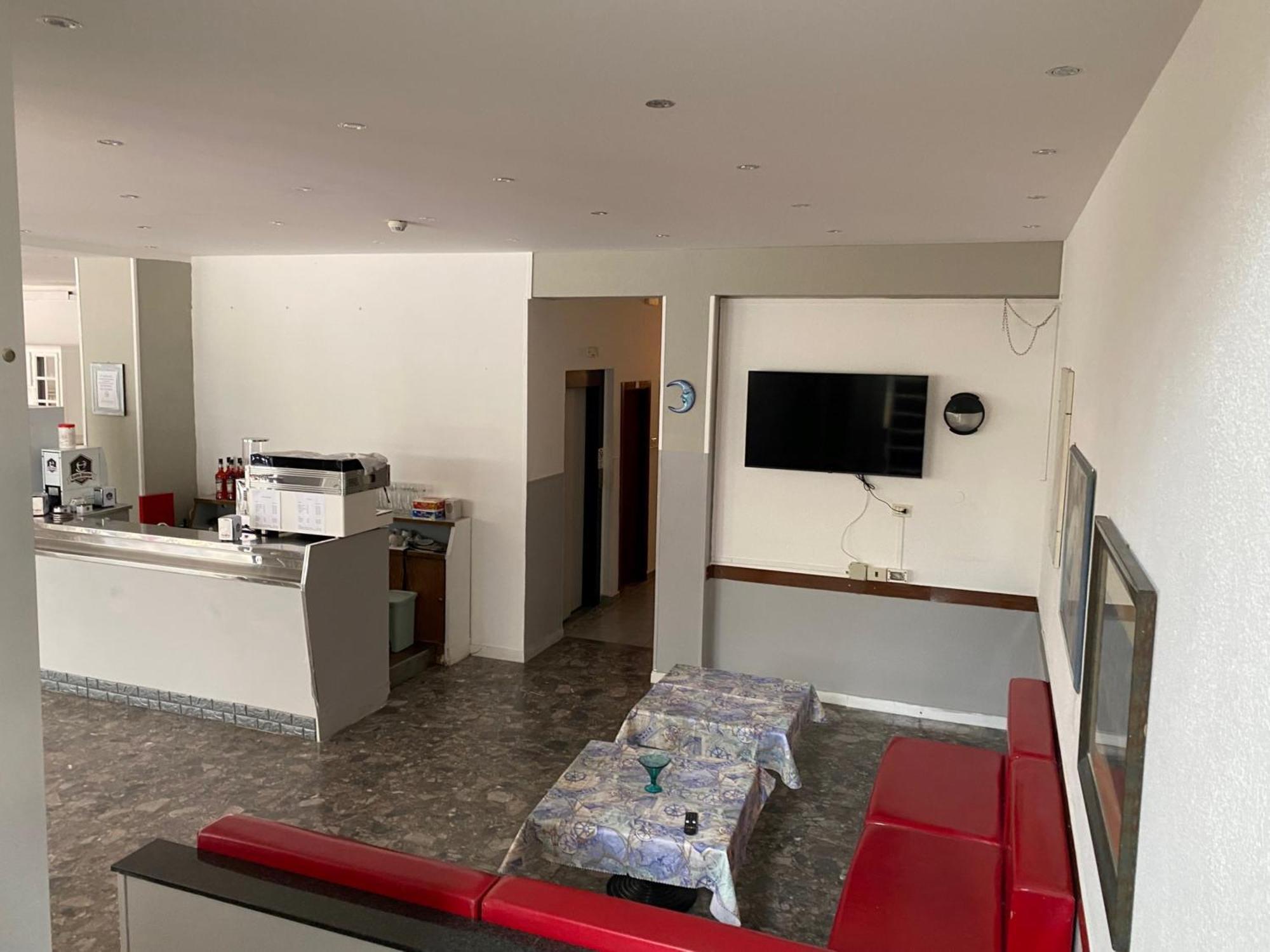 Hotel Piccari Nuova Gestione ริมินี ภายนอก รูปภาพ