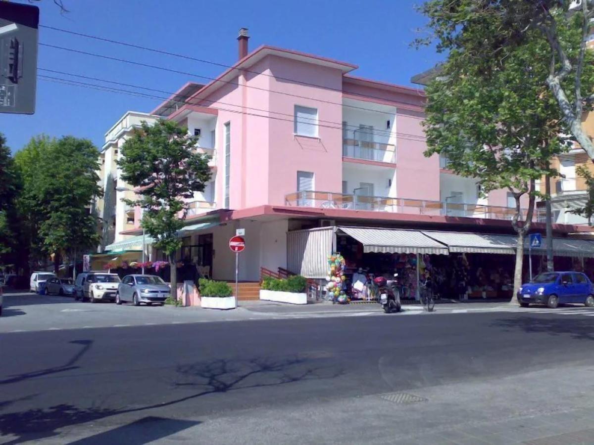 Hotel Piccari Nuova Gestione ริมินี ภายนอก รูปภาพ