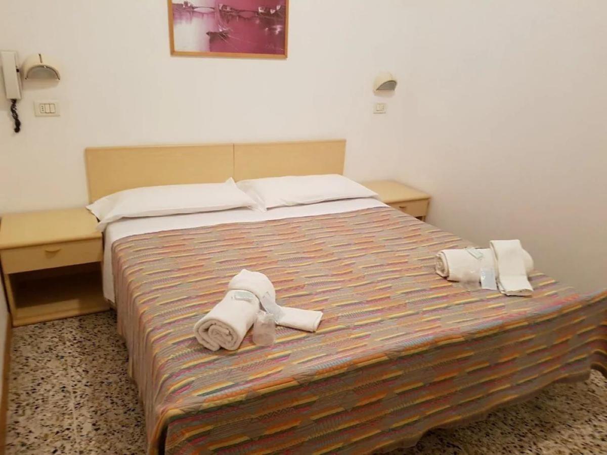Hotel Piccari Nuova Gestione ริมินี ภายนอก รูปภาพ